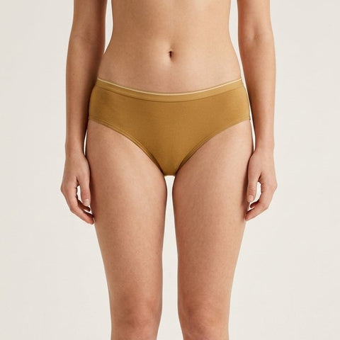 3001 — Golden Yellow